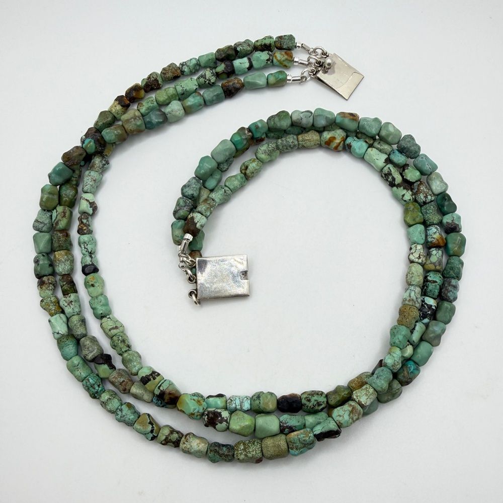 22" Three strands of SOLID Turquoise beads w/ vintage 925 TAXCO clasp! - Picture 1 of 15